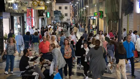  Zona comercial del centro de la ciudad (Archivo) 