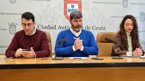 Los integrantes de 'Ceuta Ya!' durante una comparecencia / Laura Ortiz