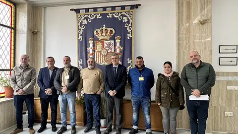 Reuni&oacute;n del delegado del Gobierno con los sindicatos / Delegaci&oacute;n del Gobierno
