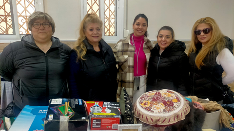La Comunidad Evang&eacute;lica Cristiana ha organizado un mercadillo solidario a beneficio de Turqu&iacute;a y Siria / Rafa B&aacute;ez
