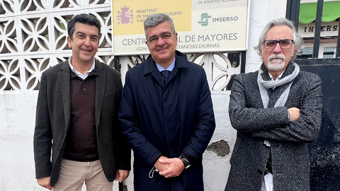 El delegado del Gobierno durante su visita a las instalaciones del Centro del Mayor del IMSERSO / Delegaci&oacute;n del Gobierno