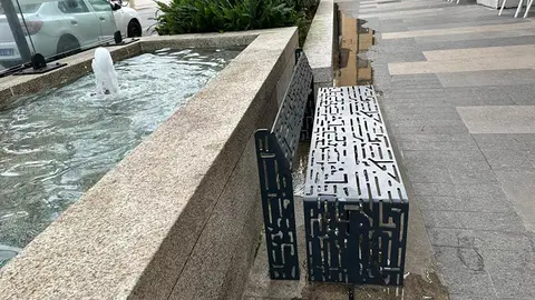 Vertido en la Gran V&iacute;a / Mohamed Etouileb