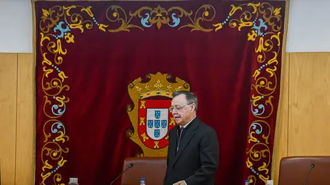 Juan Vivas, a su llegada al sal&oacute;n de Plenos  ayer