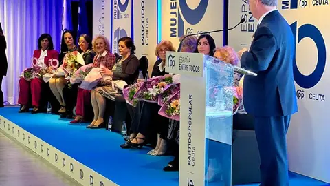 Evento Mujer 10 del Partido Popular / Daniel Hern&aacute;ndez