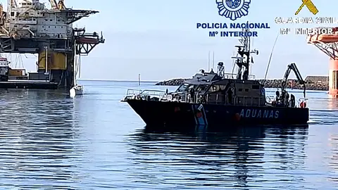 Nave Fulmar en Canarias