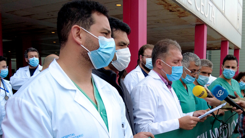 Los integrantes del Sindicato M&eacute;dico durante una de sus comparecencias / Sindicato M&eacute;dico