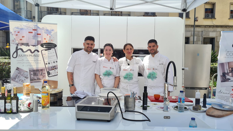 Showcooking a cuatro manos / Laura Ortiz