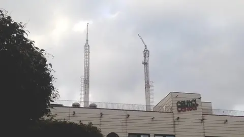 Antena de telecomunicaciones del Ceuta Center / C&eacute;sar Mart&iacute;n