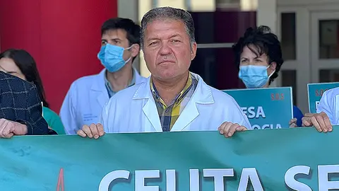 Enrique Roviralta, presidente del Sindicato M&eacute;dico de Ceuta / Daniel Hern&aacute;ndez