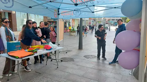 Stand de la Casa de la Juventud / &Aacute;frica Gonz&aacute;lez