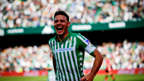 Joaqu&iacute;n, capit&aacute;n del Real Betis 