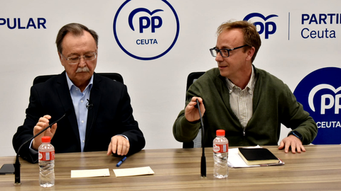 Vivas y Mart&iacute;nez en la sectorial de deporte del Partido Popular