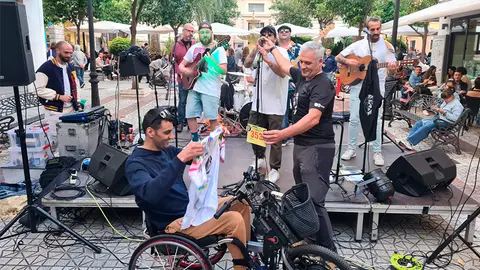 Entrega de dorsales de Oh Nice International Race / Rafa B&aacute;ez
