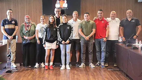 Recepci&oacute;n a Roc&iacute;o Rojo y Nora Ahmed