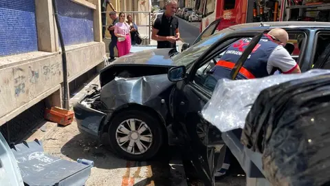 Accidente de tr&aacute;fico en la calle Antioco