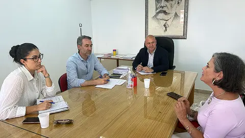 Reuni&oacute;n del PSOE con el Colegio de la Psicolog&iacute;a