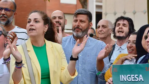 Mohamed Mustafa y varios miembros de su partido, durante la movilizaci&oacute;n ciudadana convocada por el Sindicato M&eacute;dico / Archivo