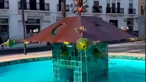 Nueva decoraci&oacute;n ornamental de la fuente de la Marina