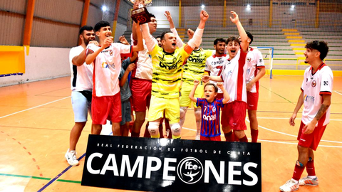El Puerto Atl&eacute;tico, campe&oacute;n de la Tercera de f&uacute;tbol sala la pasada temporada