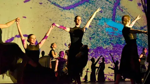 'Ef&iacute;mero y eterno' de la Escuela de Danza de Rosa Fouanud / Rafa B&aacute;ez