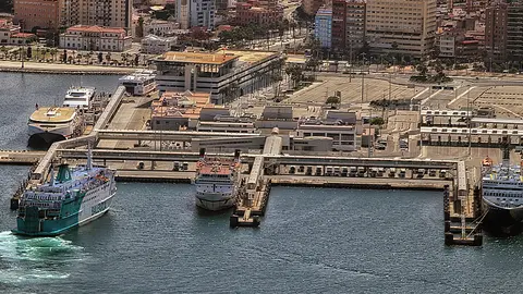 Pantalanes del Puerto de Algeciras