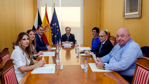 Primera reuni&oacute;n del nuevo Consejo de Gobierno /