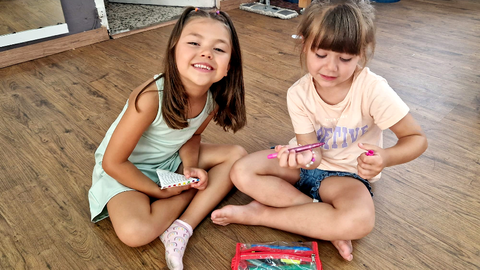 Pintura, excursiones y muchas m&aacute;s actividades marcan el calendario de estos talleres de verano / Laura Ortiz