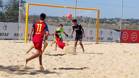 Ceuta cae ante Catalu&ntilde;a y dice adi&oacute;s al Nacional de f&uacute;tbol playa 