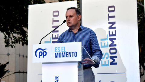 Javier Celaya, diputado del PP, en un acto de campa&ntilde;a / Archivo