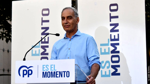 Abdelhakim Abdeselam, senador por Ceuta del Partido Popular