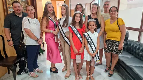 Recepci&oacute;n a las Reinas de las Fiestas 2023 por el presidente de la Ciudad / Laura Ortiz