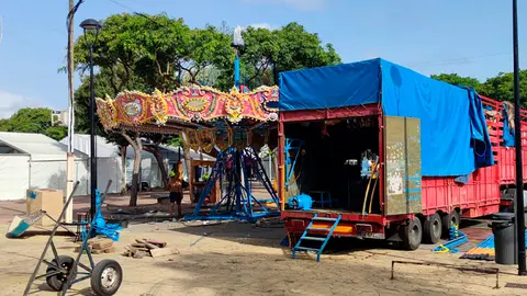 Desmontaje de la Feria / Enrique Rom&aacute;n