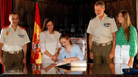 La Princesa de Asturias durante su llegada a la AGM / Casa Real