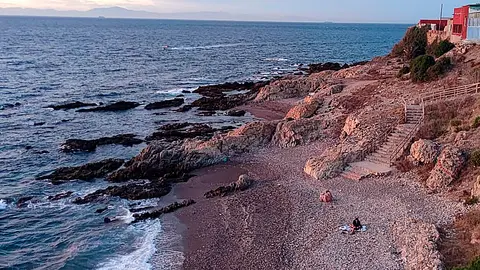 Playa de la Bolera / Enrique Rom&aacute;n