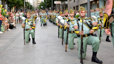 Exhibici&oacute;n de La Legi&oacute;n en las calles del centro de la ciudad