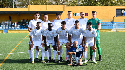 Once inicial del filial de la AD Ceuta FC ante el C&oacute;rdoba B
