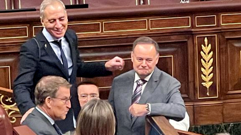 Celaya y Abdeselam charlan en el Congreso con el candidato a la investidura y la portavoz parlamentaria del PP / Partido Popular