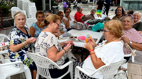 D&iacute;a del tejer celebrado en la Plaza de los Reyes. Foto: Daniel Hern&aacute;ndez