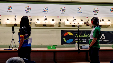Mar&iacute;a Elena P&eacute;rez, campeona de Espa&ntilde;a de Tiro Ol&iacute;mpico 