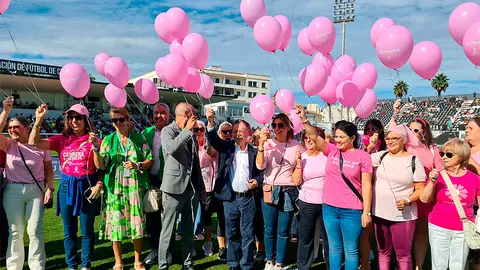 Domingo rosa / Rafa B&aacute;ez