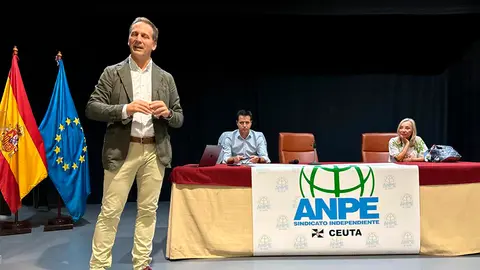 Charla organizada por ANPE / Mohamed Ettouileb