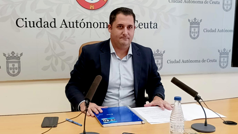 Alejandro Ram&iacute;rez, portavoz del Gobierno, durante su comparecencia de este martes / S. I&ntilde;esta
