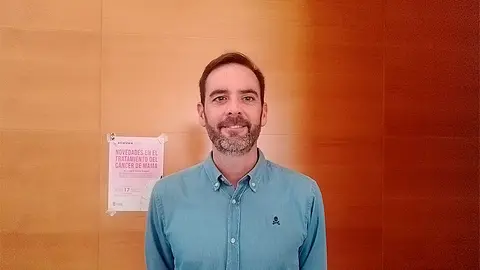 Ponencia del Dr. Joaqu&iacute;n Gavil&aacute; Gregori en las Murallas Reales / C&eacute;sar Mart&iacute;n