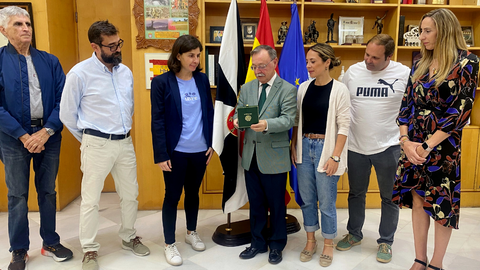Elena P&eacute;rez, la pistolera caballa que reina en Espa&ntilde;a 
