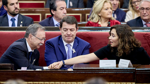 El presidente Vivas interviene en el Senado (5)