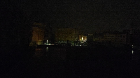 Media hora sin luz en buena parte del campo exterior