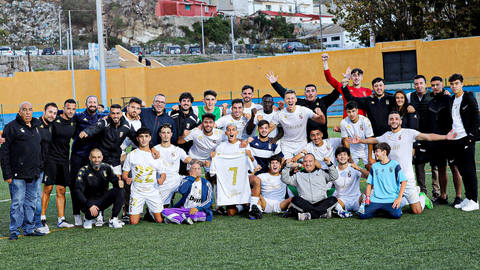 El filial de la AD Ceuta FC fulmina al Pozoblanco con un Taufek estelar