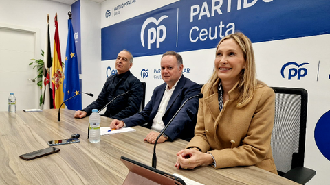 Los parlamentarios Populares en una de sus &uacute;ltimas comparecencias / Laura Ortiz