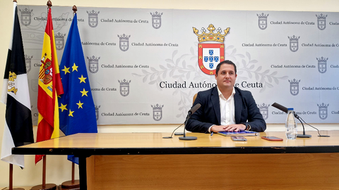 El portavoz del Gobierno instantes antes de su comparecencia de este martes / Rafa B&aacute;ez