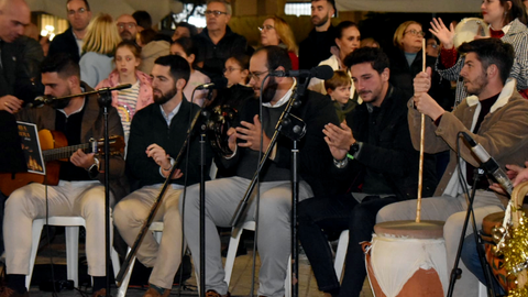 Zambomba Rociera / Rafa B&aacute;ez